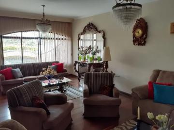 Sobrado com 3 dormitórios à venda, 398 m² por R$...