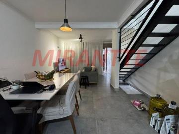 Sobrado de 105m² com 2 quartos