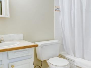 Snowbird Manor 1 Bedroom Apartment for Rent at 5...