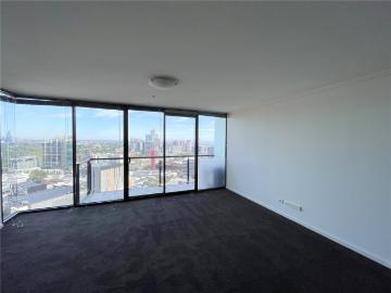 Spacious and stunning views!
