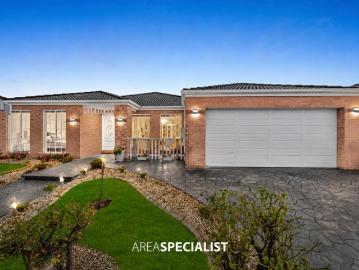 Spacious Family Living in the Heart of Brindalee Estate
