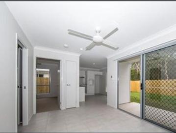 Spacious One Bedroom Duplex!