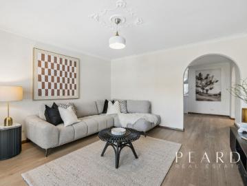 SPACIOUS, RENOVATED VILLA IN PRIME LOCATION