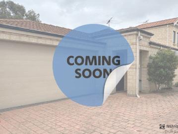 SPACIOUS SINGLE LEVEL VILLA SURROUNDED BY AMENITIES
