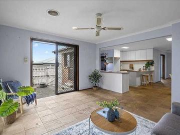 Spacious, Stylish and Well Located