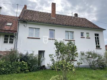 Spacieuse maison sur 7 ares de terrain à Obersteinbach 67510