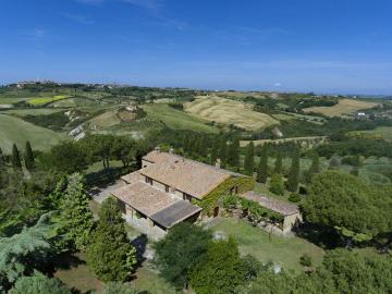 Splendido casale in pietra in vendita a Pienza 538m² Pienza