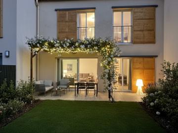 SPLENDIDE MAISON NEUVE A CHATEAU GOMBERT