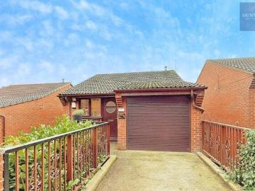 Swinnow Lane, Bramley, 4 Bedroom Detached