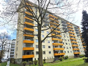 St. Johann, Preußenstraße: ETW 3 ZKB mit Balkon und...