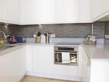 St. Mary At Hill, London, 1 Bedroom Penthouse