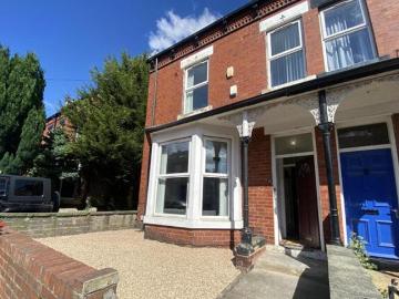 St. Michaels Terrace, Leeds, 8 Bedroom Terraced