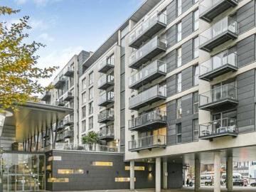 Station Approach, Hayes, 1 Bedroom Apartment