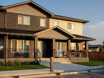 Steeltown Point 2 Bedroom Apartment for Rent at 900...