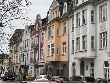 Stil Altbau mit Innenhof und Parkplätzen, Düsseldorf,...
