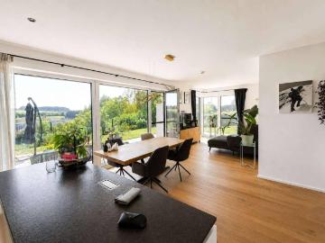 STRASSWALCHEN HAINBERG | Traumwohnung mit 3 Zimmern,...