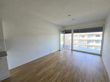 STRASSGANGER Straße 380c: 2 Zimmer Wohnung mit großem...