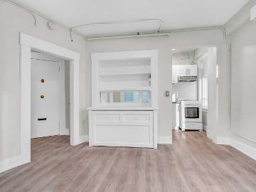 Strathmore Lodge Apartments Studio Apartment for Rent at...