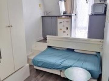 Studio 1 pièce 8 m²