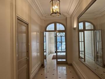 Studio 1 pièce 9 m²