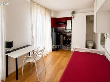 Studio 1 pièce 11 m²