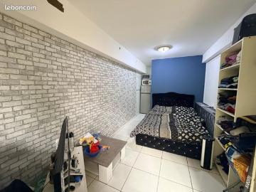 Studio 1 pièce 17 m²