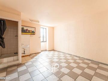 Studio 1 pièce 20 m²