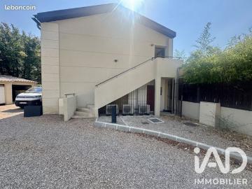 Studio 1 pièce 29 m²