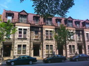 Studio Apartment for Rent at 1445 Rue Saint Marc #5,...