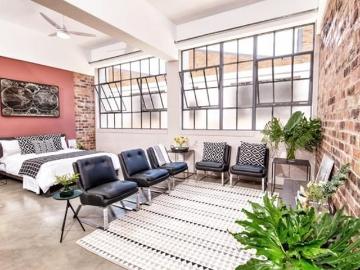Studio apartment in Braamfontein