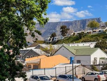 Studio Apartment in Green Point