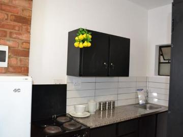 Studio Apartment in Westdene