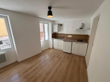 Studio de 19m2 à louer sur Le Luc