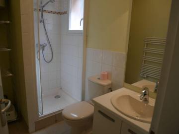 Studio meublé 24m² très bon état idéal étudiant