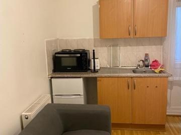 Studio To Rent