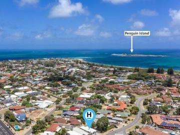 Stunning Free Standing No Strata Approx 800m to Beach