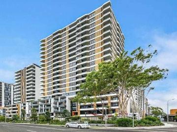 Stylish Two Bedroom Apartment Deposit Taken