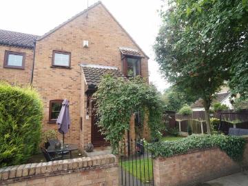 Summerfield Drive, Knottingley 1 bed flat to rent £750...
