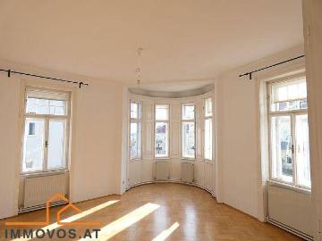 SÜDSEITIGE KLASSISCHE ALTBAUWOHNUNG MIT ERKERZIMMER...