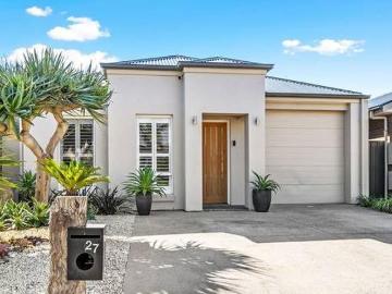 Superb Living in Seaside Locale