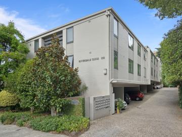 Superbly Located Two Bedroom Apartment With Parking For...