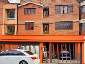 Surco se vende edificio de cuatro pisos av caminos del inca